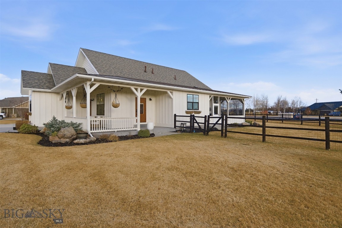 Pioneer Crossing - Residential