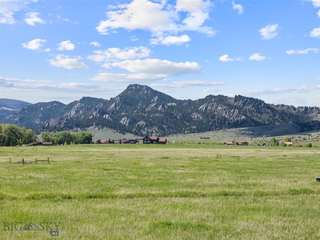 Shining Mountain West - Land