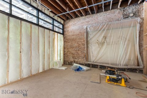 Photo of 59 E Park Street #E, Butte, MT 59701 (MLS # 399365)