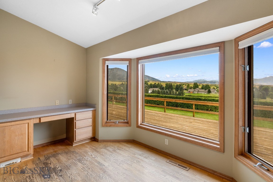 Ranch - Residential