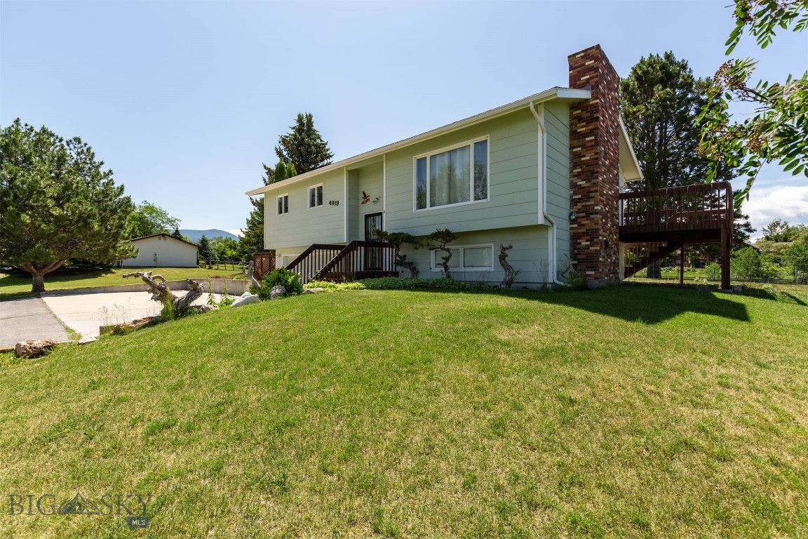 4919 Itana Circle