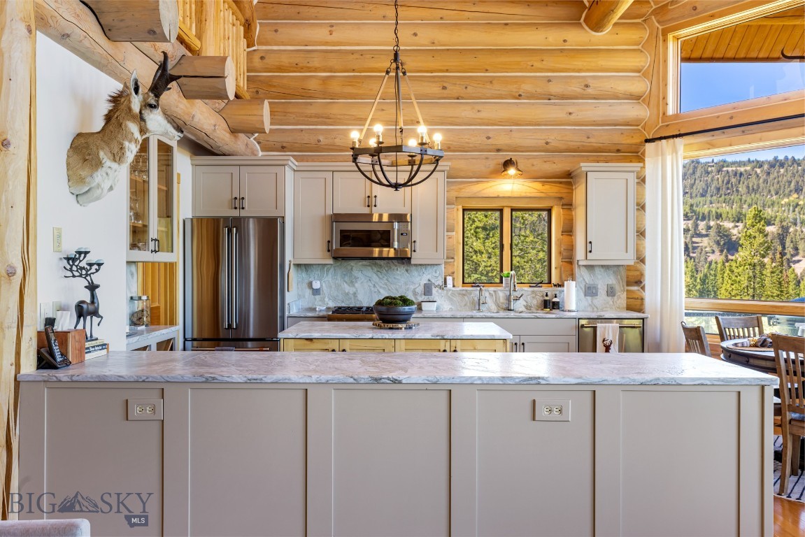 Beaver Creek Road - Residential