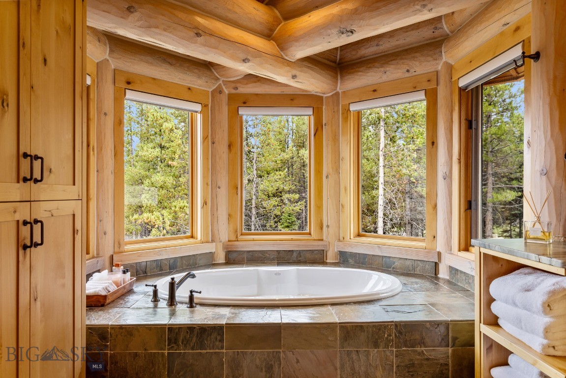 Beaver Creek Road - Residential