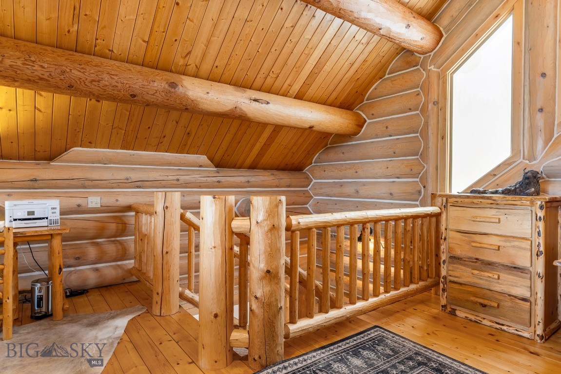 Beaver Creek Road - Residential