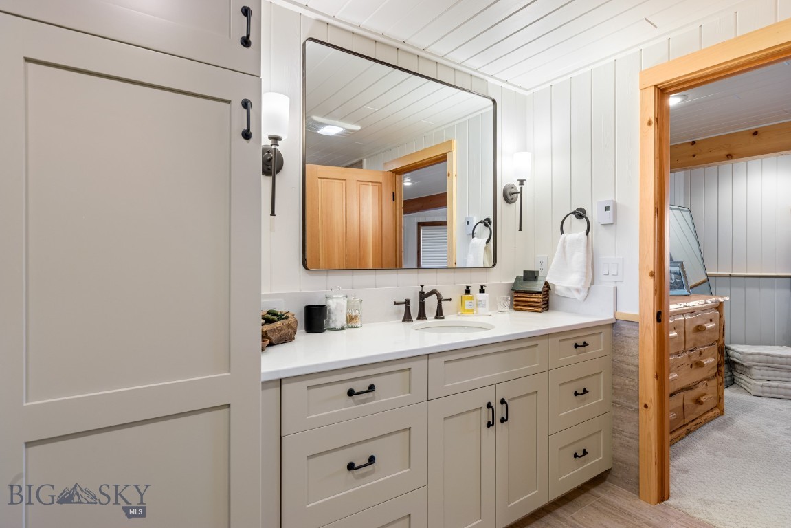 Beaver Creek Road - Residential