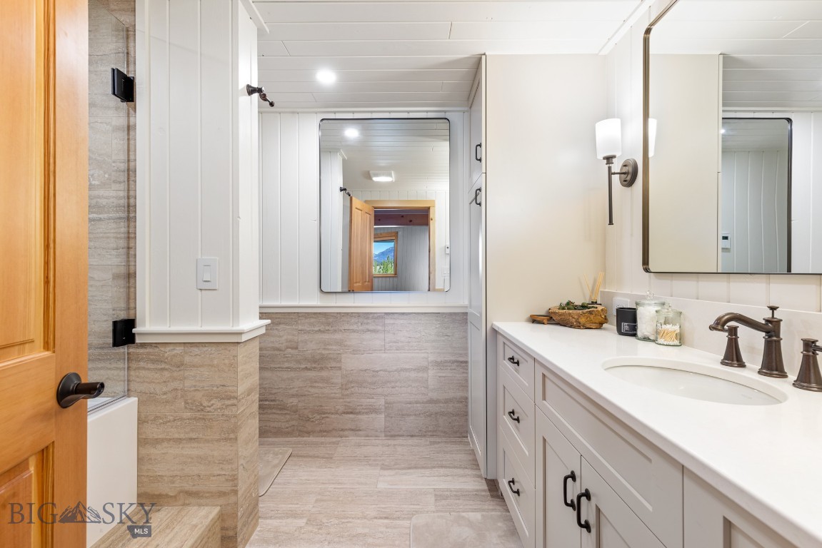 Beaver Creek Road - Residential