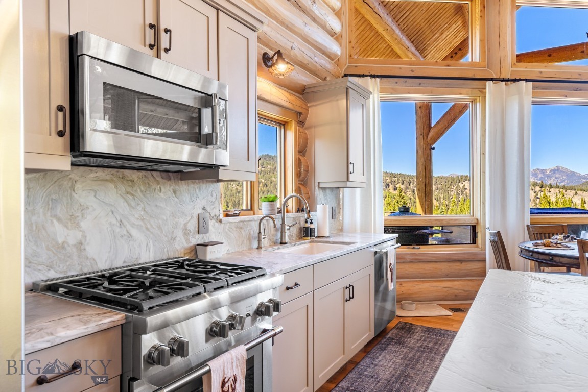 Beaver Creek Road - Residential