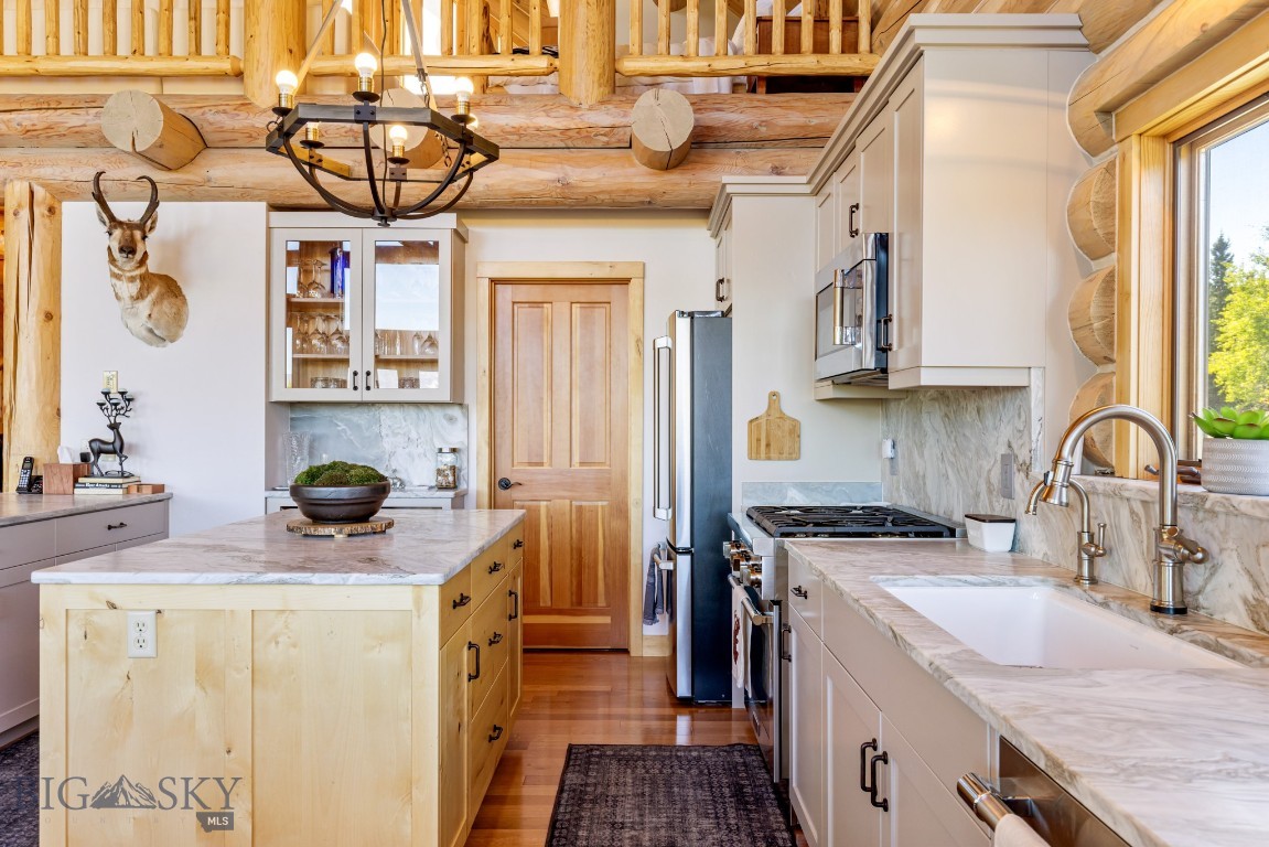 Beaver Creek Road - Residential