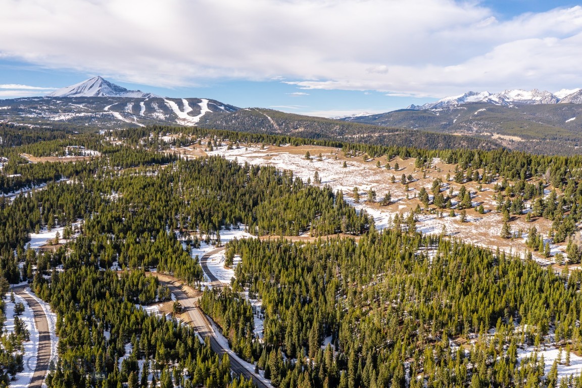 Ranches Neighborhood - Land