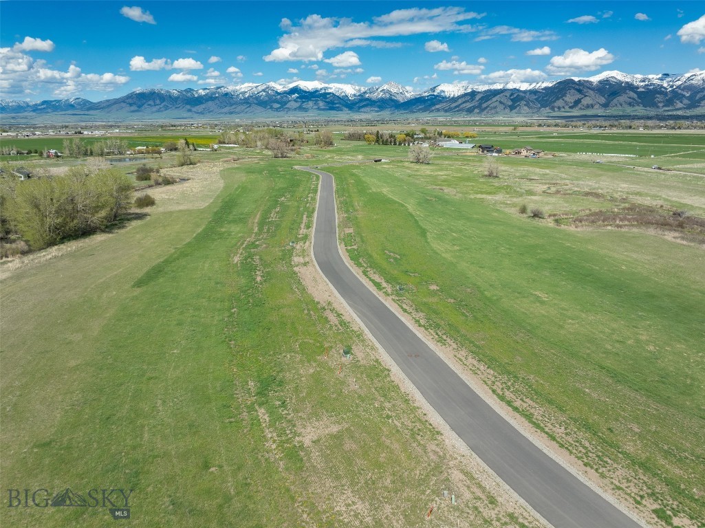 Bridger Shadows West - Land