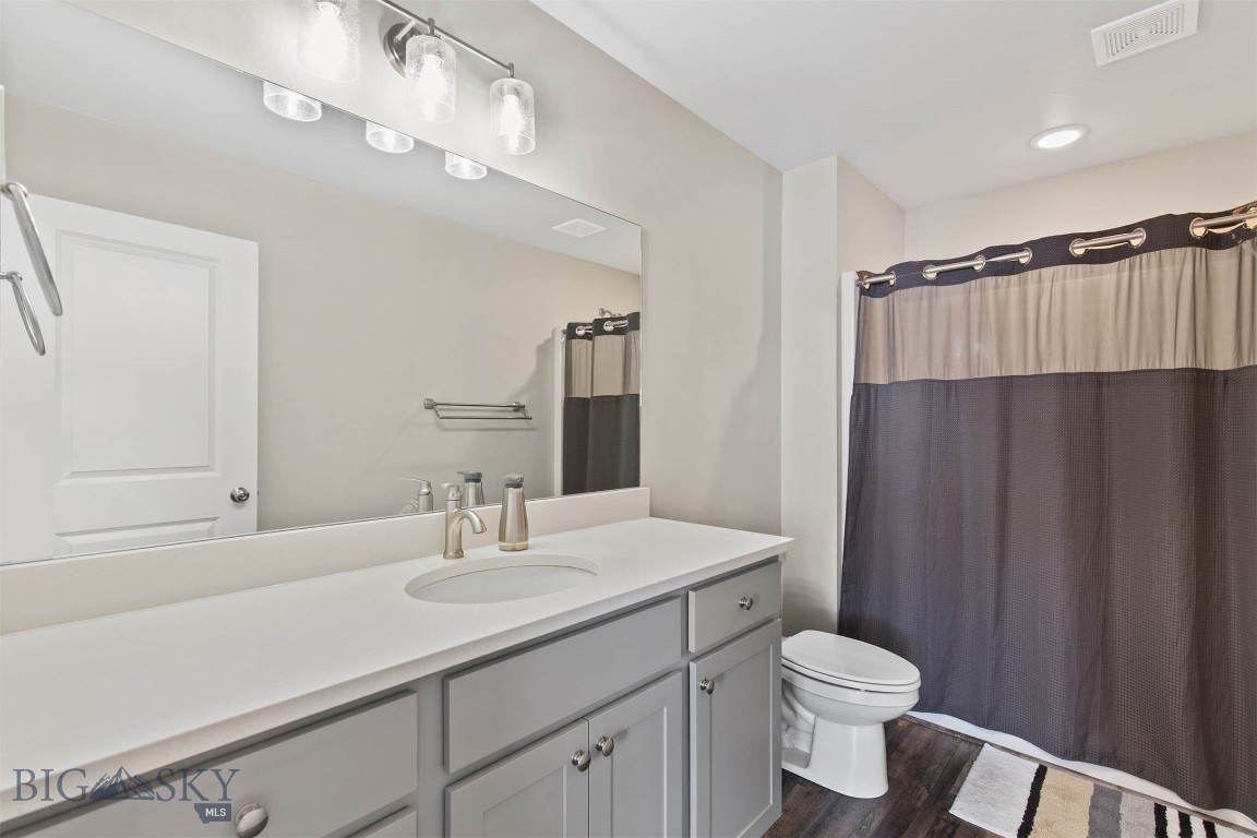 Bozeman, Montana 59718, United States, 3 Bedrooms Bedrooms, ,2 BathroomsBathrooms,Residential,Active,152559