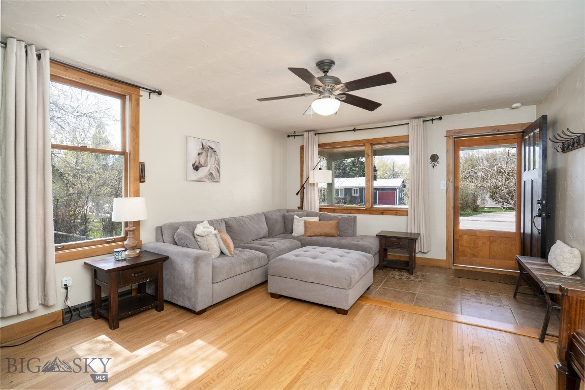 209 N 5th Street