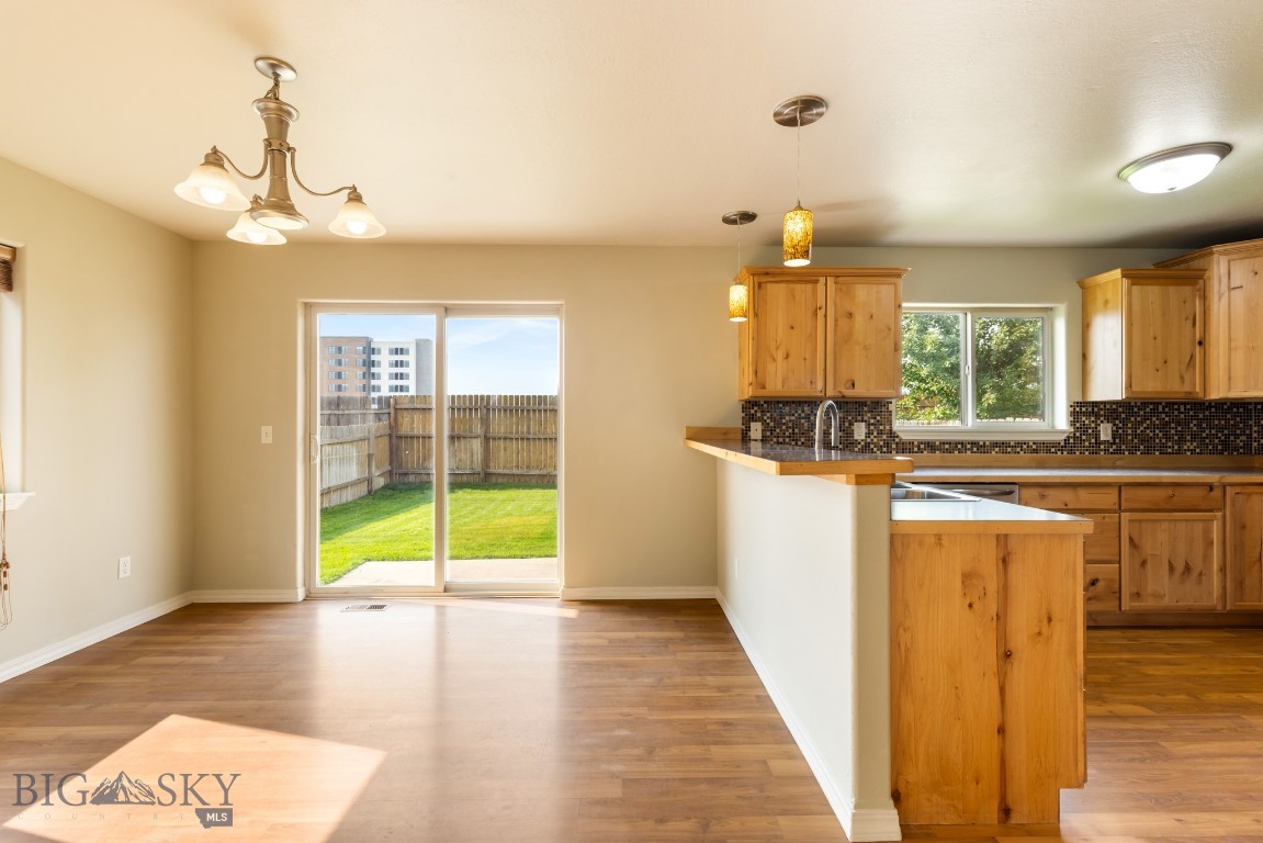 Belgrade, Montana 59714, United States, 3 Bedrooms Bedrooms, ,3 BathroomsBathrooms,Residential,Pending,208539