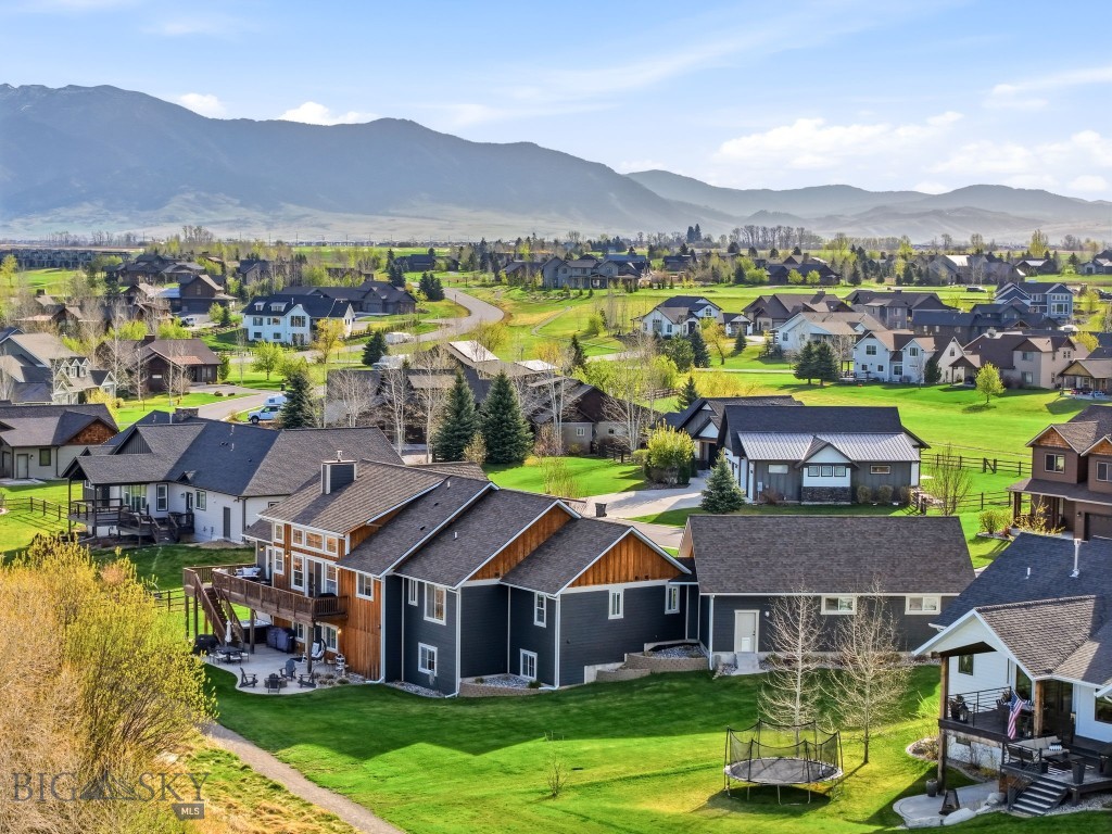 Middle Creek Parklands - Residential