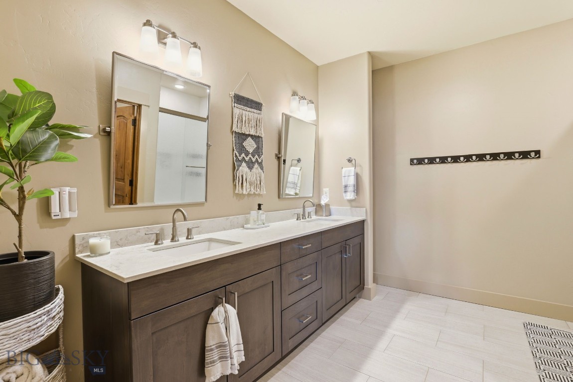 Middle Creek Parklands - Residential