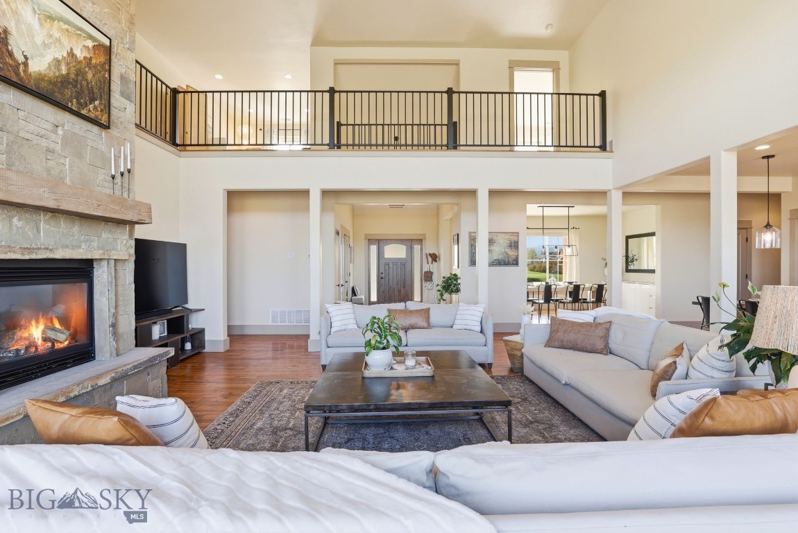 Middle Creek Parklands - Residential