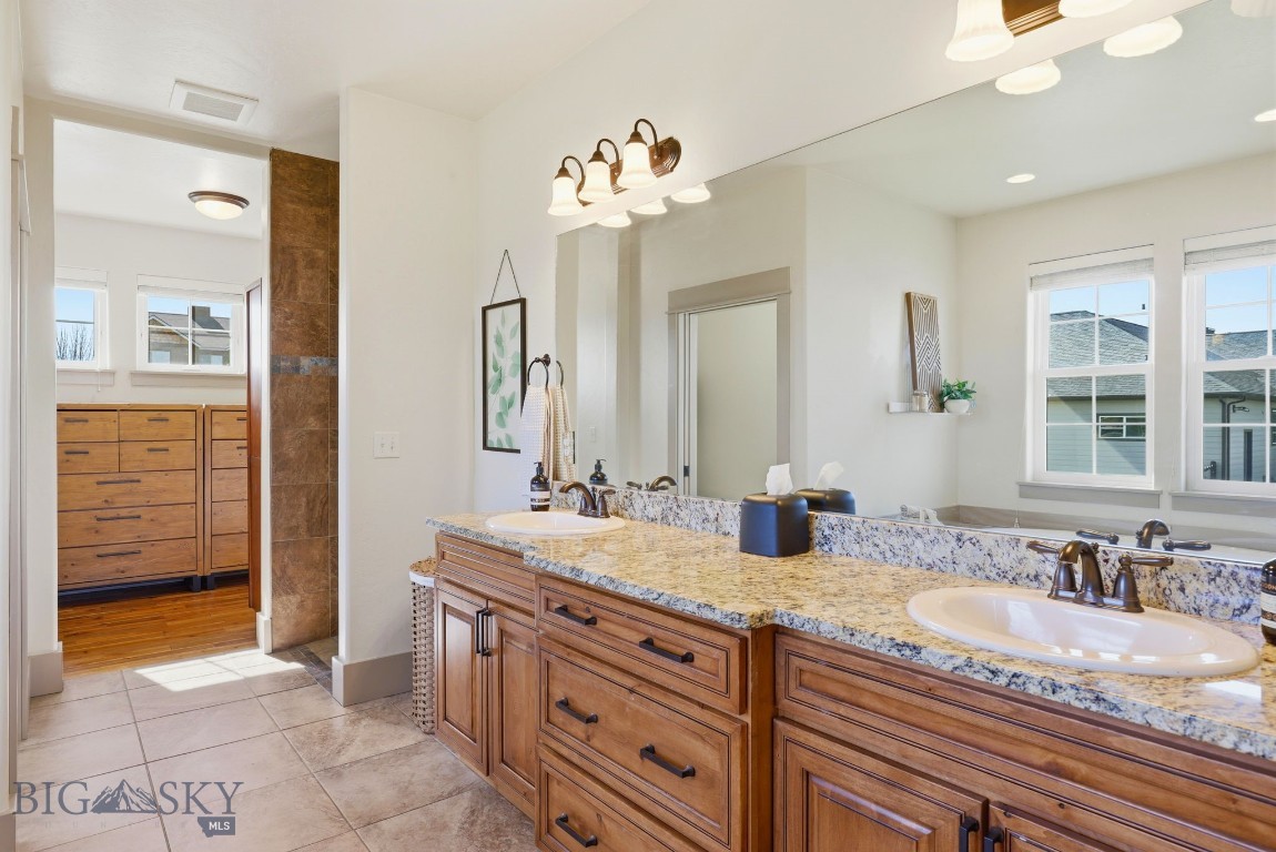 Middle Creek Parklands - Residential