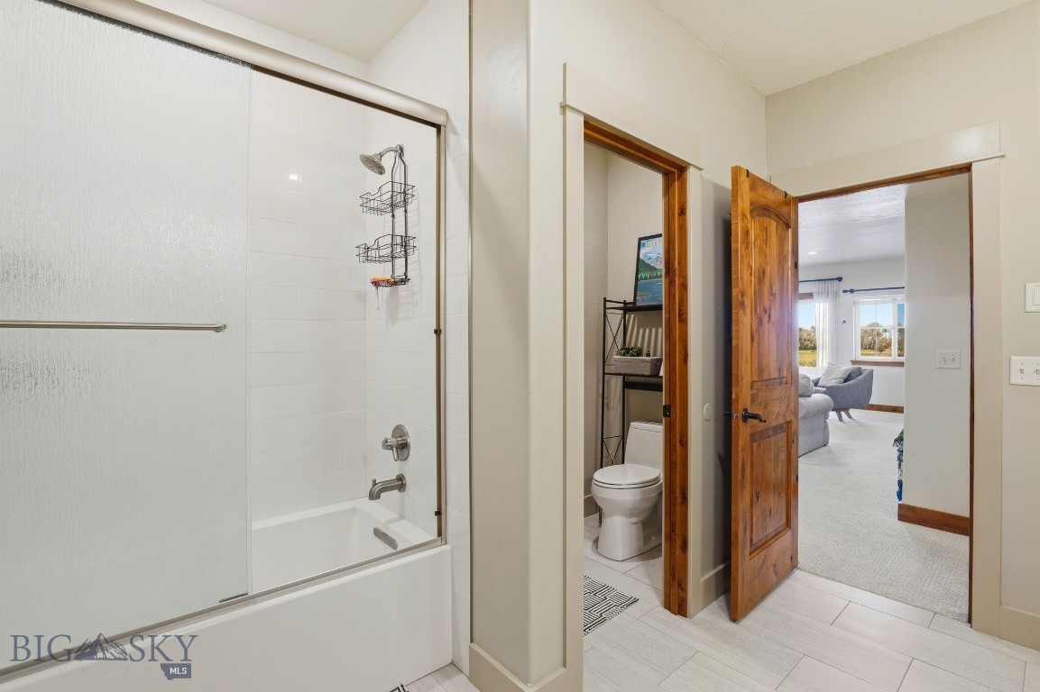 Middle Creek Parklands - Residential