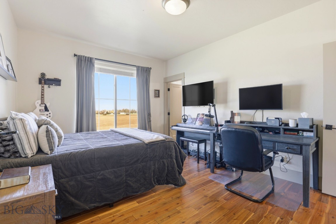 Middle Creek Parklands - Residential