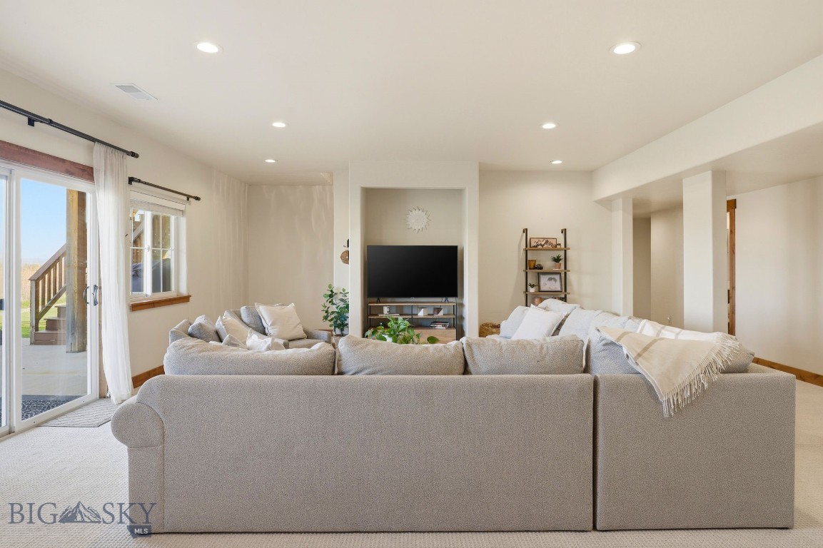 Middle Creek Parklands - Residential