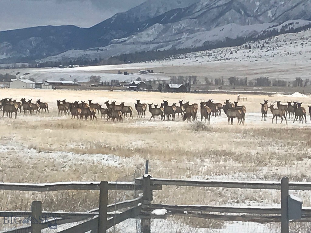 Elbow Creek - Residential