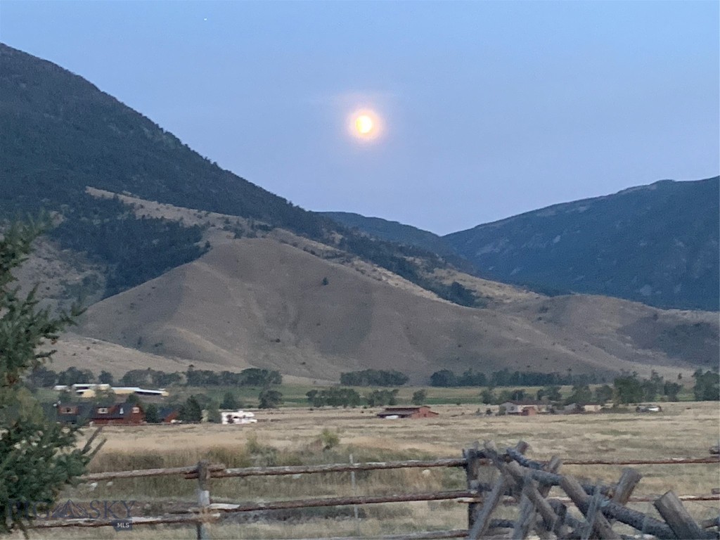 Elbow Creek - Residential