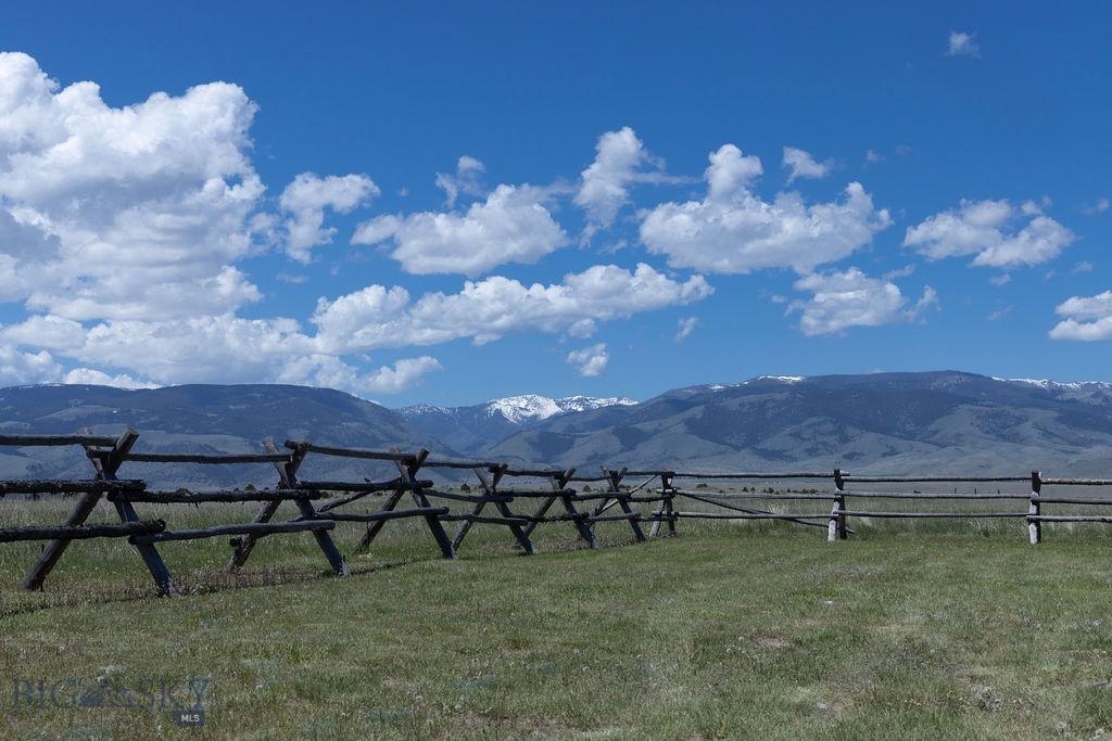 Elbow Creek - Residential