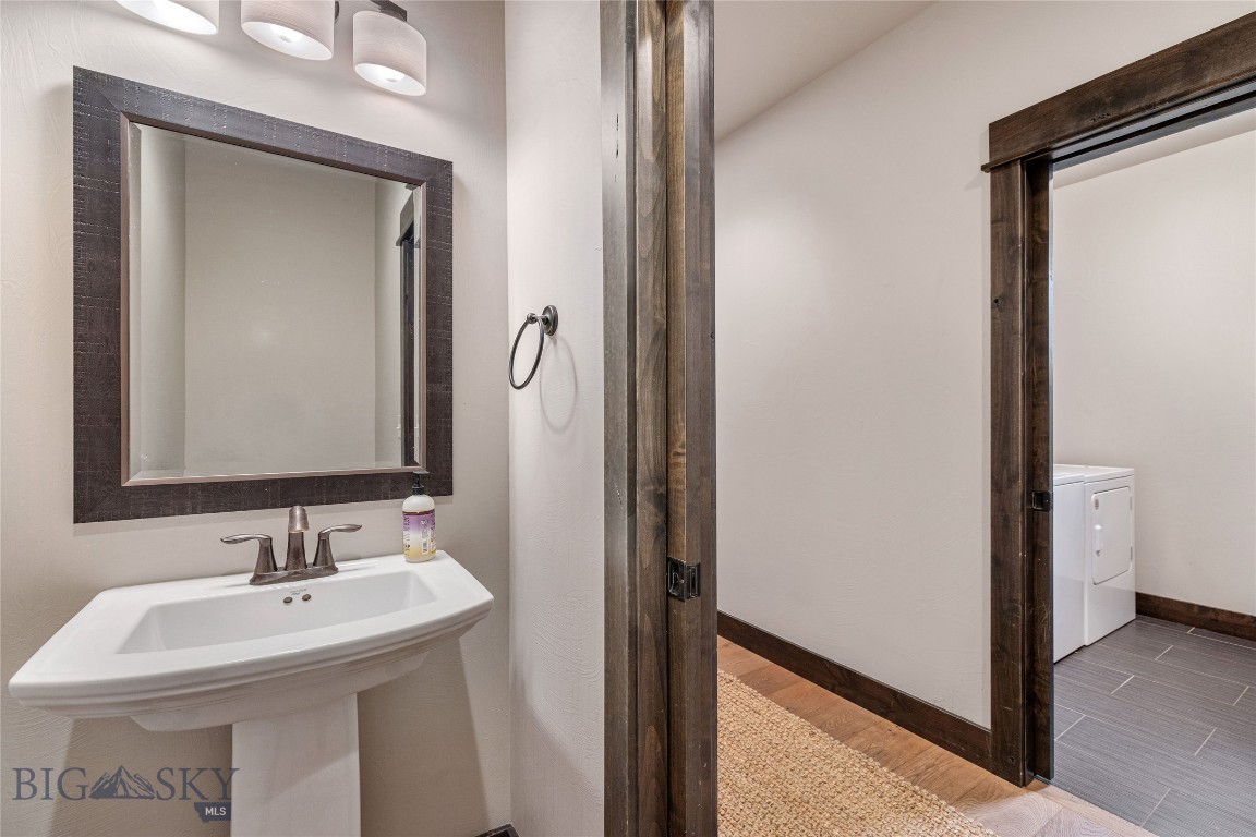 Middle Creek Parklands - Residential