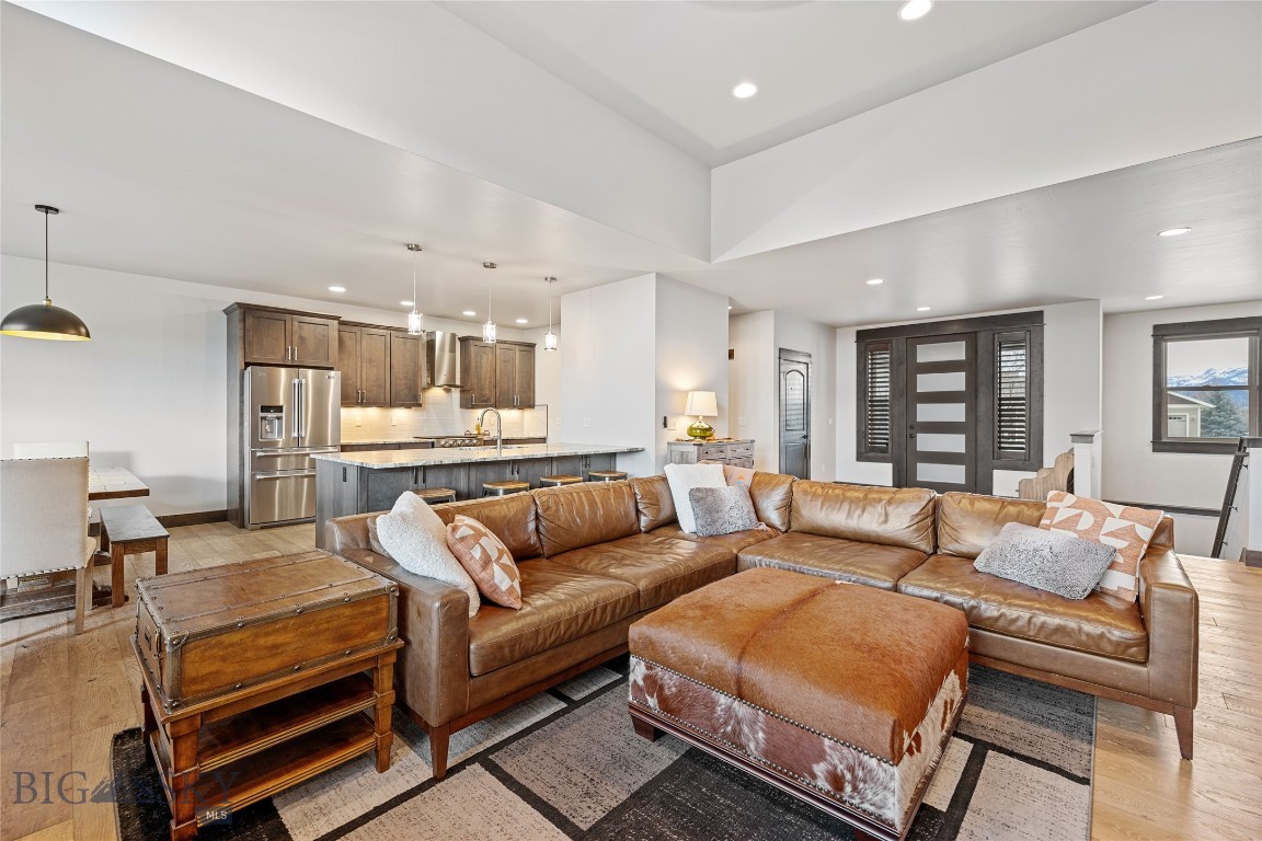 Middle Creek Parklands - Residential