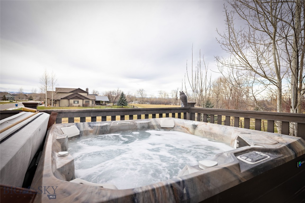 Middle Creek Parklands - Residential