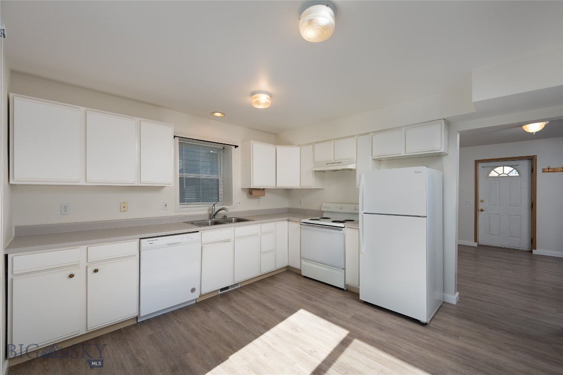 Parkway Plaza - Residential