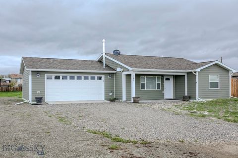 Photo of 305 Lathrop Street W, Clyde Park, MT 59018 (MLS # 399947)