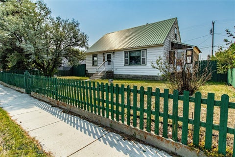 Photo of 1920 Dewey Boulevard, Butte, MT 59701 (MLS # 413889)