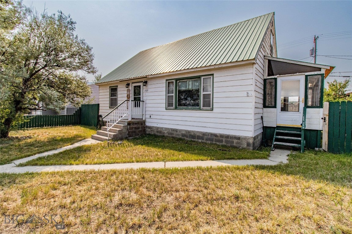 1920 Dewey Boulevard