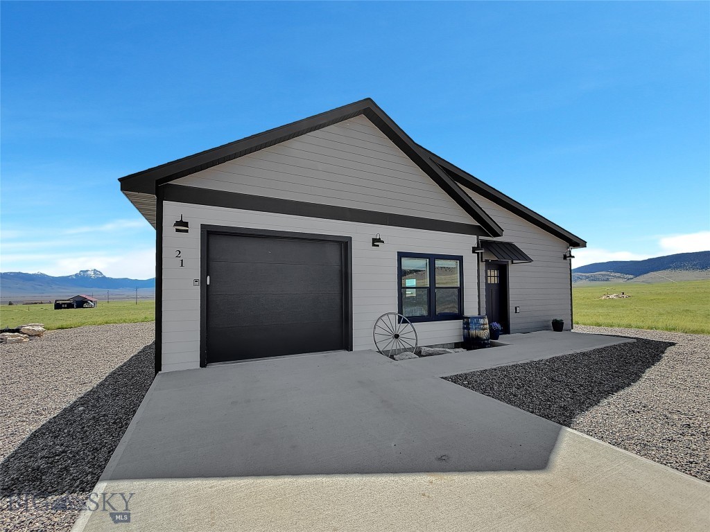 Shining Mountain Unit I - Residential