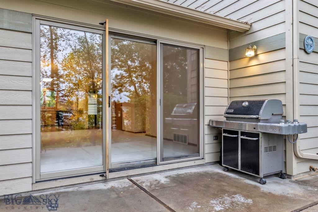 Willow Creek Condo - Residential