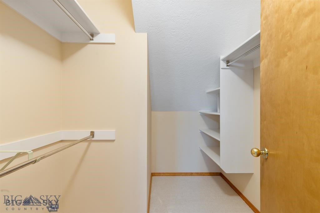 Willow Creek Condo - Residential