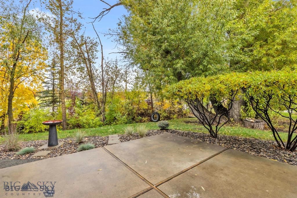 Willow Creek Condo - Residential