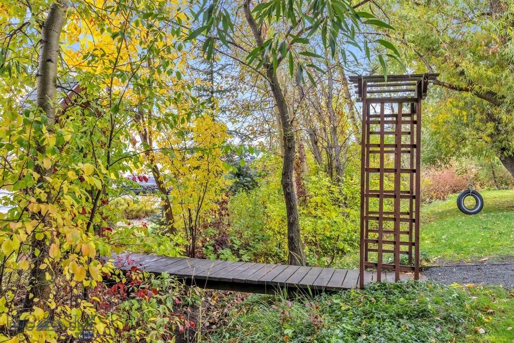 Willow Creek Condo - Residential