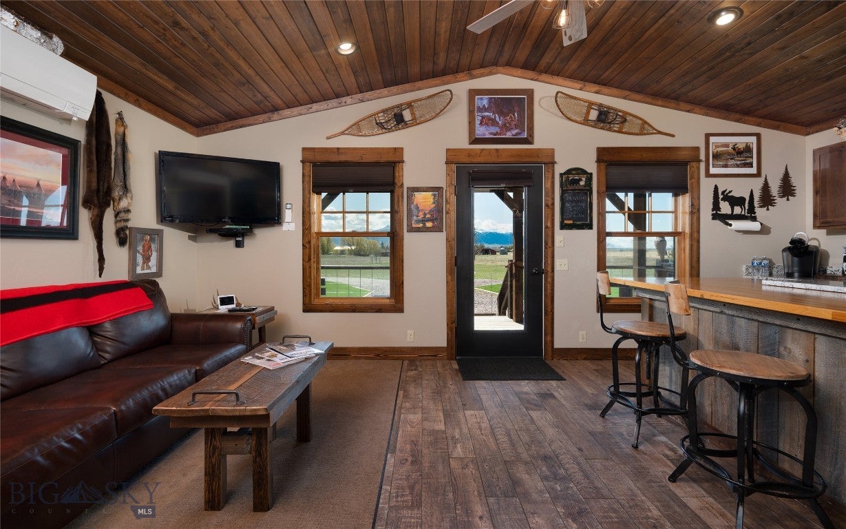 5469 US Highway 287