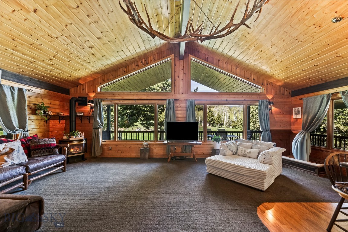 Grizzly Meadows - Residential