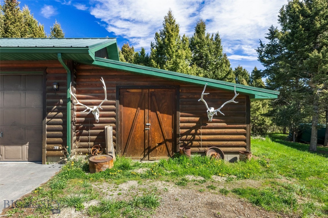 Grizzly Meadows - Residential