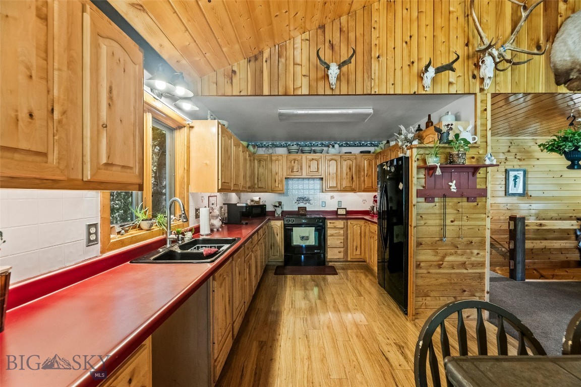 Grizzly Meadows - Residential
