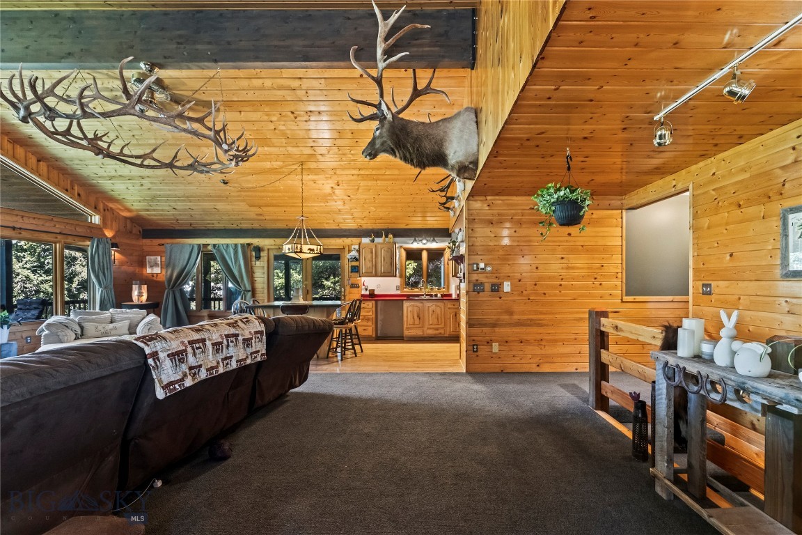 Grizzly Meadows - Residential