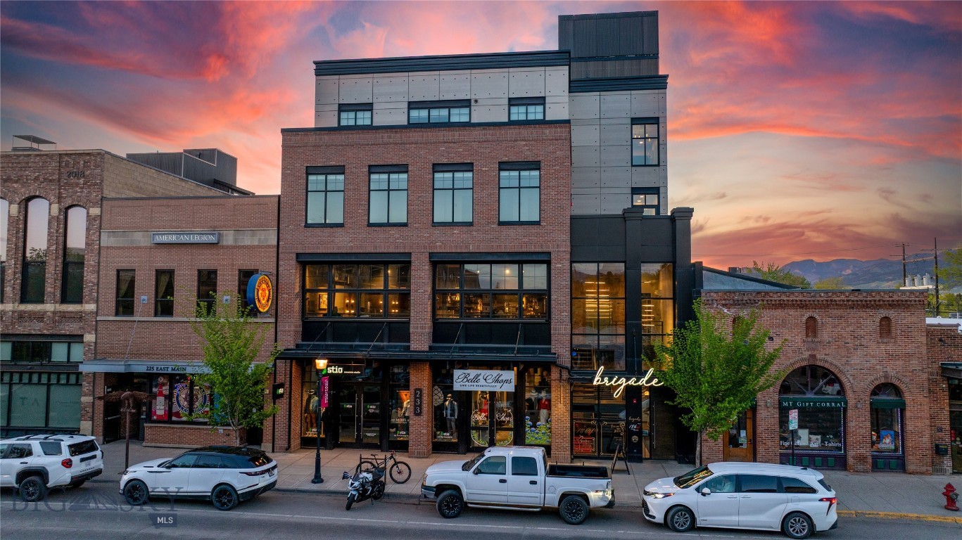 233 E Main Street