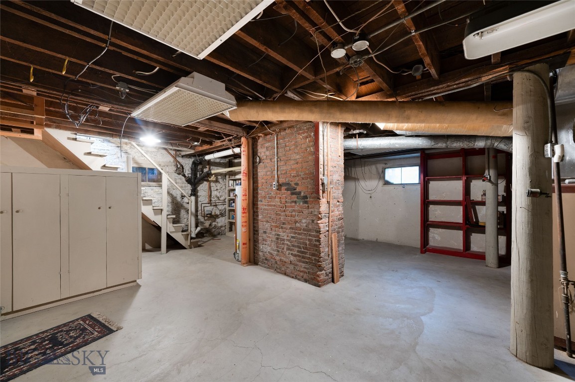 Helena, Montana 59601, United States, 4 Bedrooms Bedrooms, ,3 BathroomsBathrooms,Residential,Active,21640