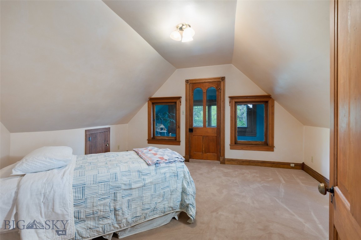 Helena, Montana 59601, United States, 4 Bedrooms Bedrooms, ,3 BathroomsBathrooms,Residential,Active,21640