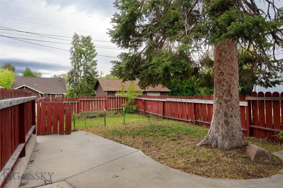 Helena, Montana 59601, United States, 4 Bedrooms Bedrooms, ,3 BathroomsBathrooms,Residential,Active,21640