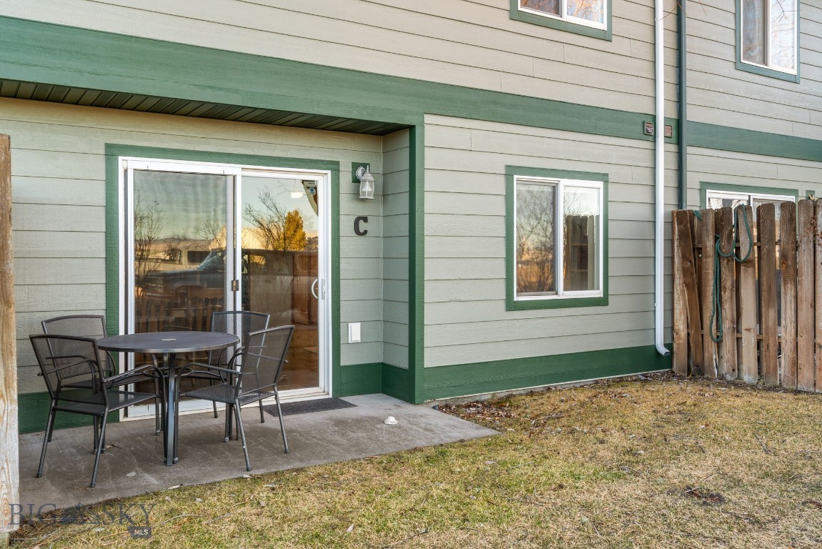 Emerald Park Condos - Residential