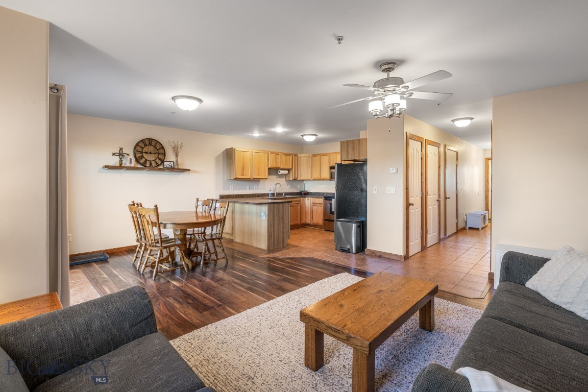 Emerald Park Condos - Residential